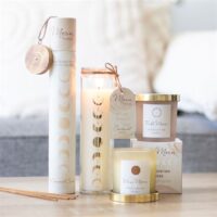 Moon Phase Coconut Tube Candle - Image 3