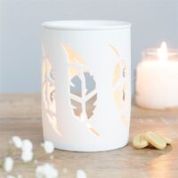 White Feather Cut Out Oil Burner - Image 4