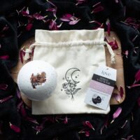 'Love' Herbal Ylang Ylang Bath Bomb - Image 4